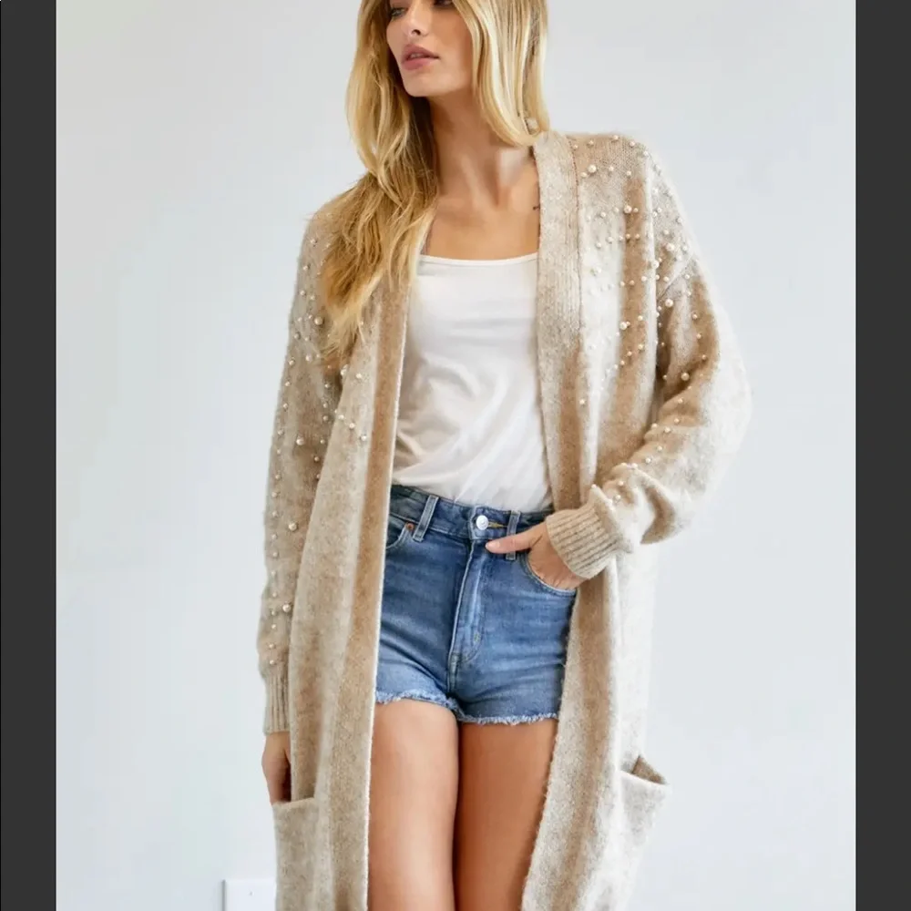 Pearl Cream Cardigan - Picture 4 of 14